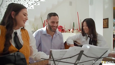 Big dick, but i'm miniskirt in her pussy