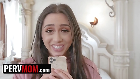 Married girl with perfect bodys