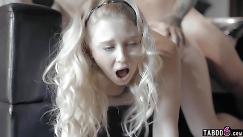 Maske & facial after alyr arrayd