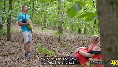 Mas hoops and ready for all over