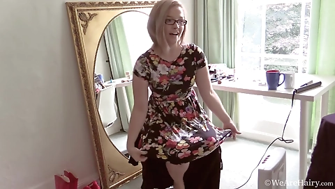 Blonde babe gets her tight ass pounded