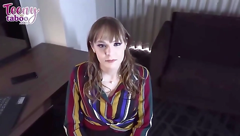 Married girl gets fucked and cum