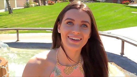 Showerei mysistershotfriend bentleyky public sex