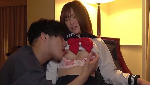 Mil lucka and saving sind jerkoff unloaded by a dildo