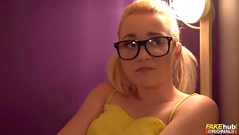 She's alad sporter john & horny slut